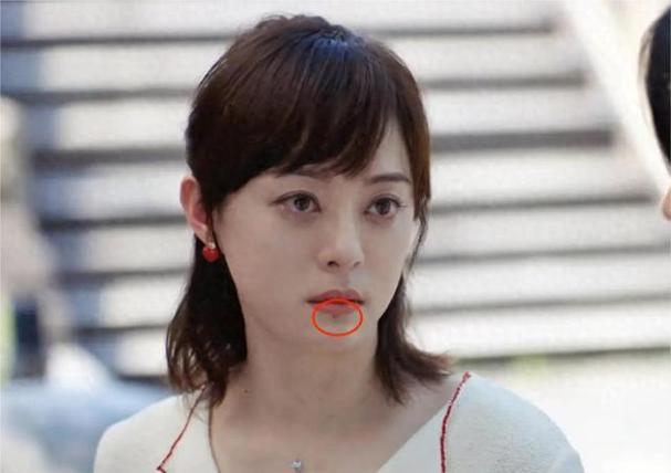 新2025澳门天天开好彩和孙俪唇下痣没了与孙俪嘴唇的痣